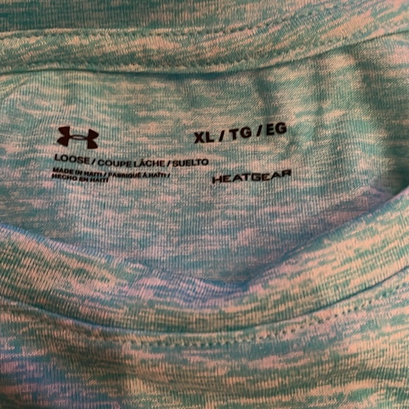 Under Armour long sleeved dry fit XL - Picture 2 of 2